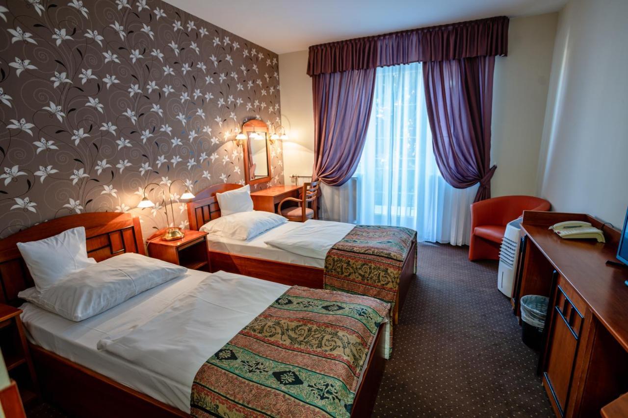 Hotel Erzsebet Hévíz Dış mekan fotoğraf