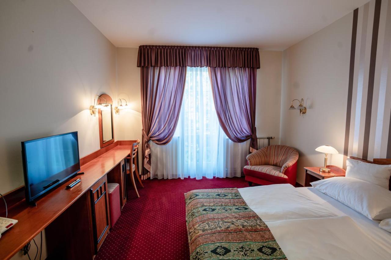 Hotel Erzsebet Hévíz Dış mekan fotoğraf