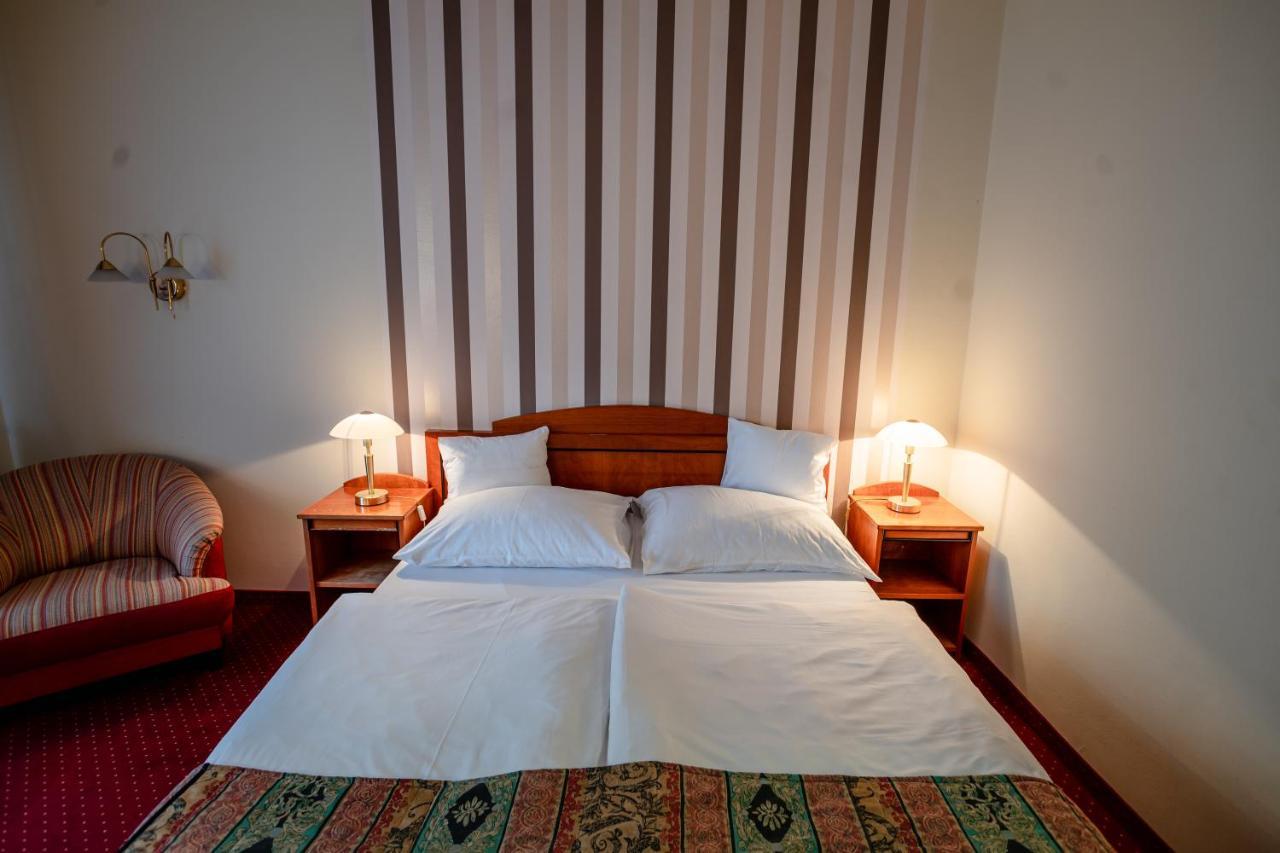 Hotel Erzsebet Hévíz Dış mekan fotoğraf